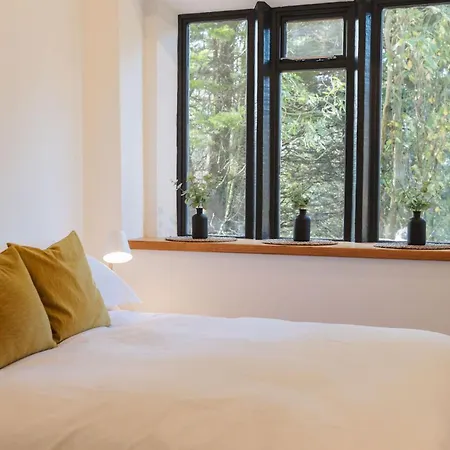 בית נופש The Nook A Luxurious With Hot Tub And On Site Bistro *