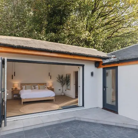 Tatil Evi The Nook Great Ayton A Luxurious Bungalow With Hot Tub And On Site Bistro