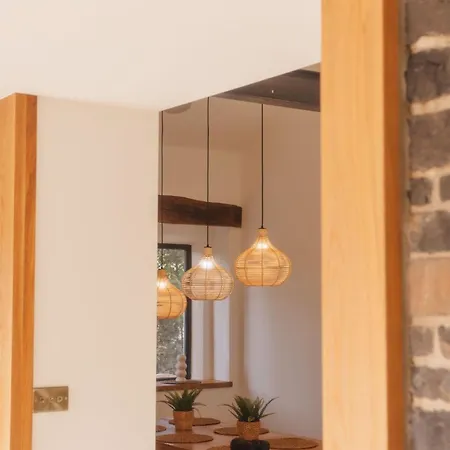 Tatil Evi The Nook Great Ayton A Luxurious Bungalow With Hot Tub And On Site Bistro Great Ayton